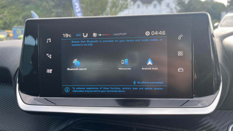 Peugeot 208 1.2 PureTech 100 Active Premium 5dr Petrol Hatchback